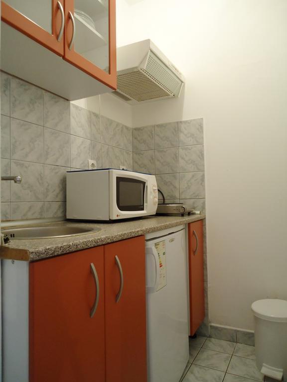 Apartments Vila San Kamenari Buitenkant foto